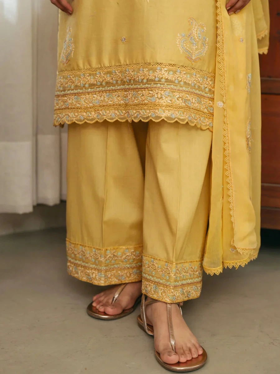 DAWN EMBROIDERED SUIT 3 PC