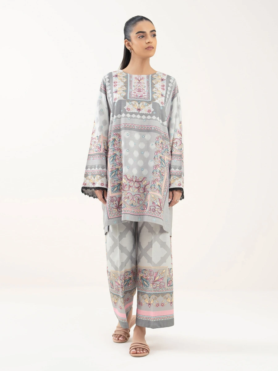 EMBROIDERED SHIRT