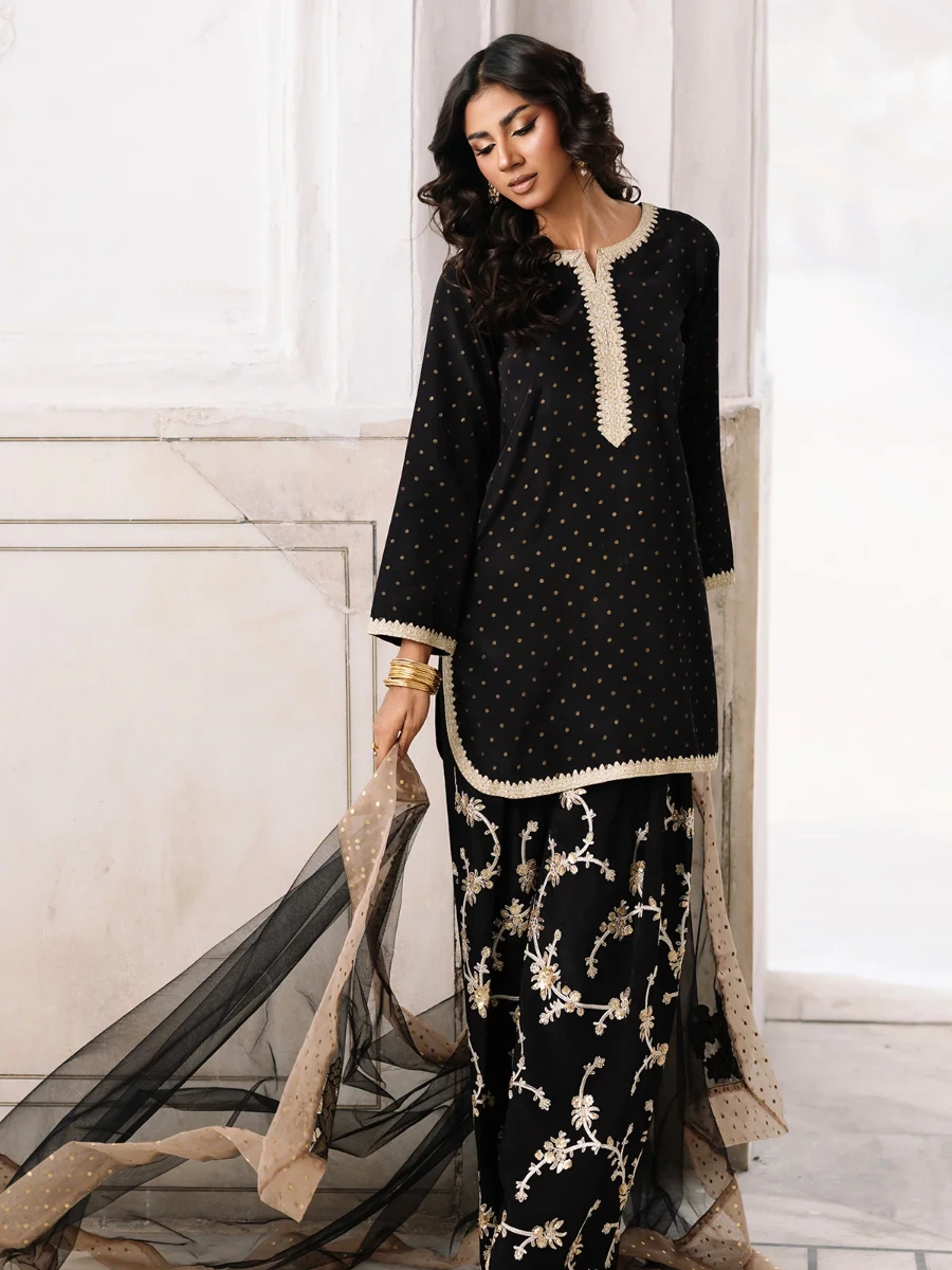 EMBROIDERED SUIT 3 PC