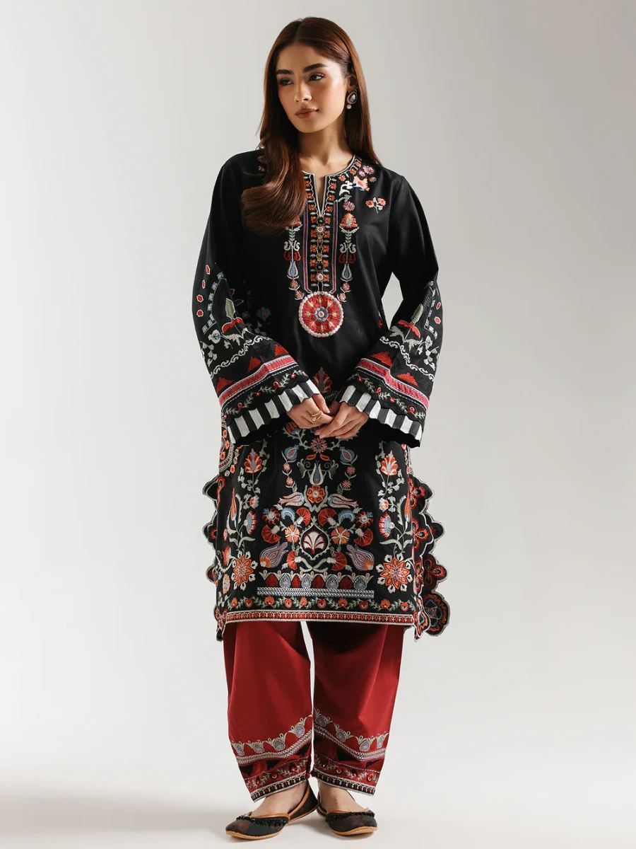 EMBROIDERED SUIT 2 PC