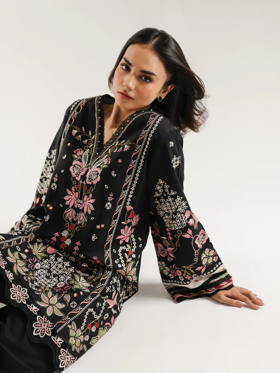 EMBROIDERED SUIT 2 PC